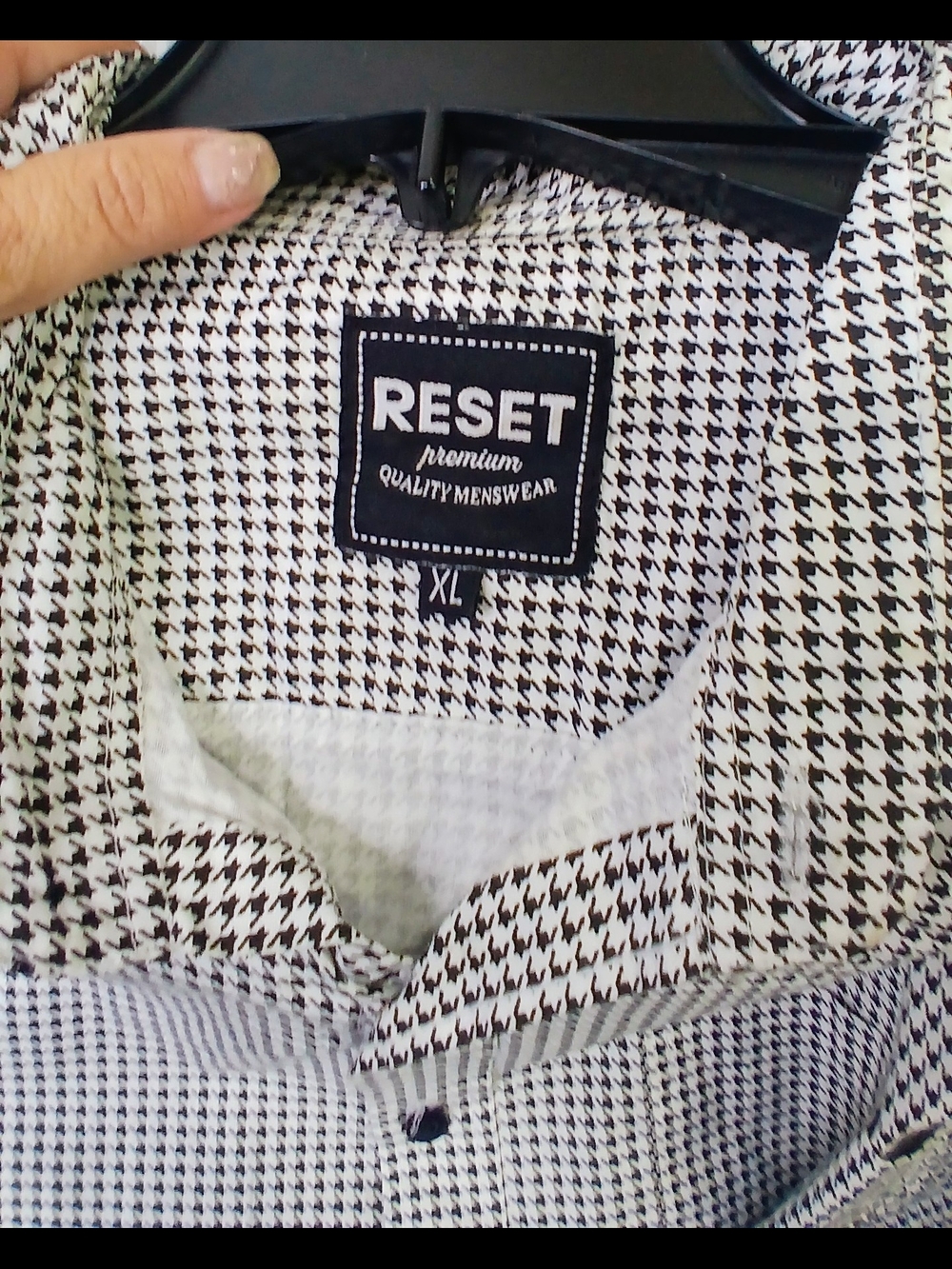 Men's Black & White Houndstooth Short Sleeve Shirt - Picture 7 of 7